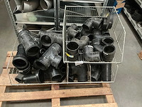 Partij pvc koppelstukken - afbeelding 1 van  3
