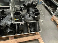 Partij pvc koppelstukken - afbeelding 2 van  3