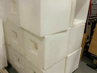 Partij pvc kubussen met verlichting