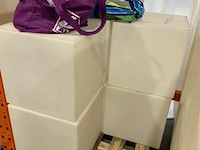 Partij pvc kubussen met verlichting - afbeelding 2 van  6