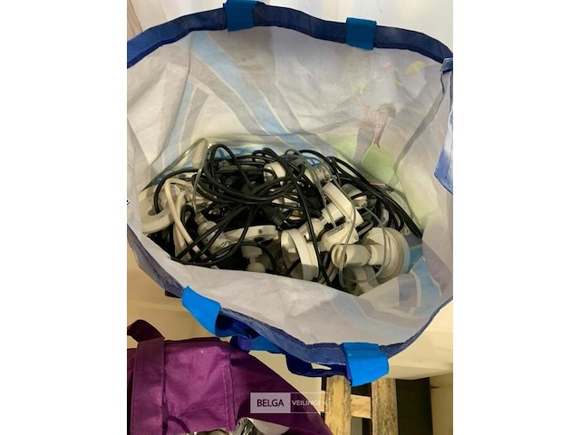 Partij pvc kubussen met verlichting - afbeelding 4 van  6