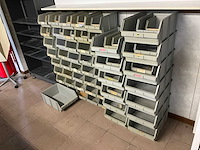 Partij pvc magazijnbakjes - afbeelding 1 van  1