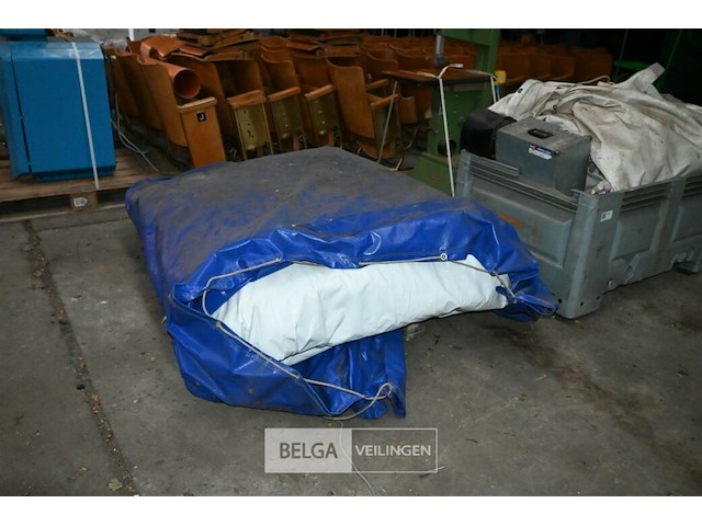 Partij pvc zeilen - afbeelding 3 van  4