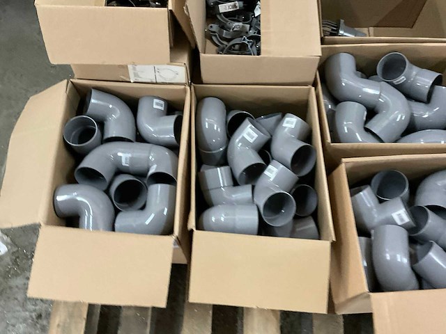 Partij pvc - afbeelding 1 van  2