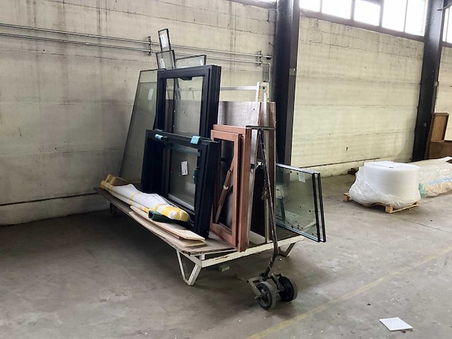 Partij raamglas - afbeelding 2 van  9