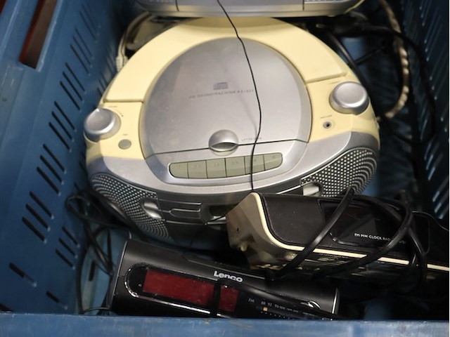 Partij radio - afbeelding 3 van  4