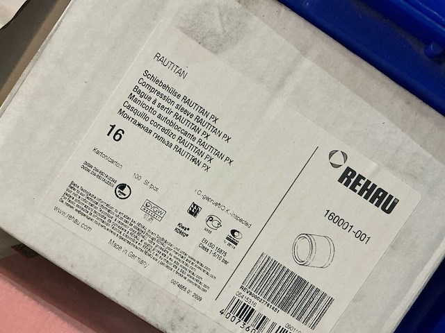 Partij rehau materialen - afbeelding 8 van  11