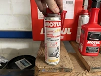 Partij reinigings- en car care producten motul - afbeelding 3 van  10