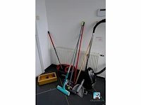 Partij reinigingsapparatuur