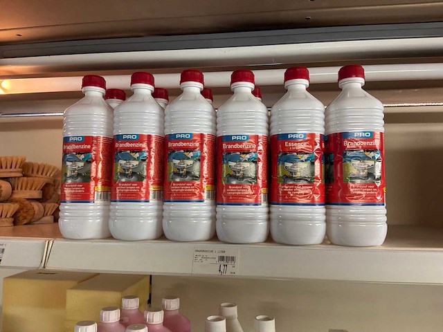 Partij reinigingsproducten en plamuur - afbeelding 8 van  25