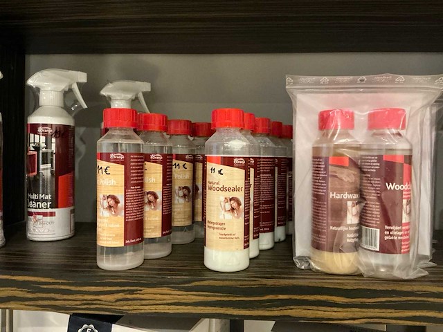 Partij reinigingsproducten voor hout, textiel en leder - afbeelding 3 van  9