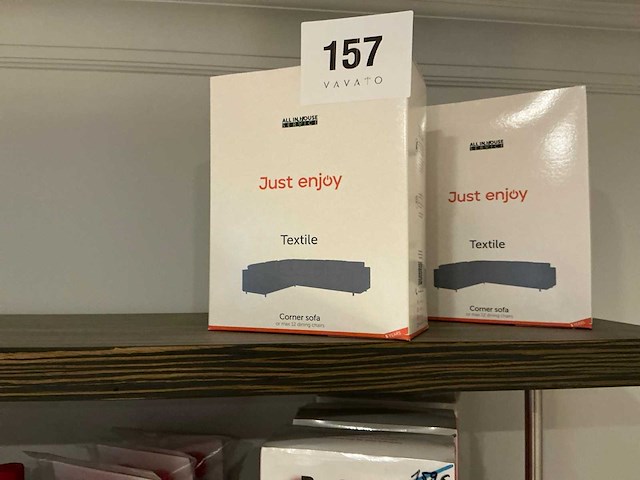 Partij reinigingsproducten voor hout, textiel en leder - afbeelding 5 van  9