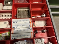 Partij relais, contactoren en kabelgoten - afbeelding 63 van  89