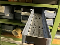 Partij relais, contactoren en kabelgoten - afbeelding 85 van  89