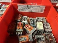 Partij relais en besturingscomponenten - afbeelding 55 van  133