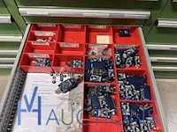 Partij relais en schakelaars - afbeelding 18 van  19