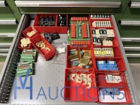 Partij relais en schakelaars - afbeelding 19 van  19