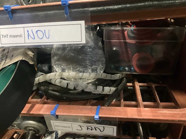 Partij reserveonderdelen - afbeelding 8 van  11