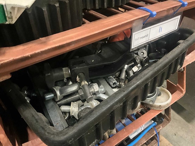 Partij reserveonderdelen - afbeelding 10 van  11