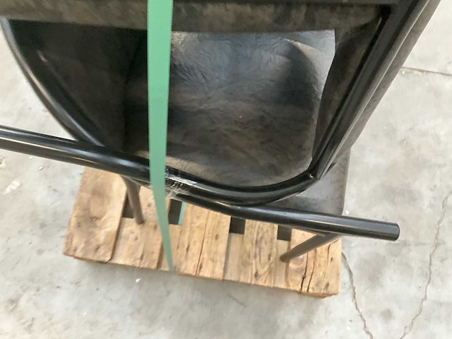 Partij restaurantstoelen met armleuning - afbeelding 2 van  5