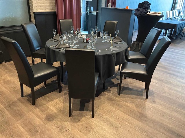 Partij restauranttafels en stoelen - afbeelding 4 van  4