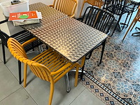 Partij restauranttafels en stoelen - afbeelding 2 van  5