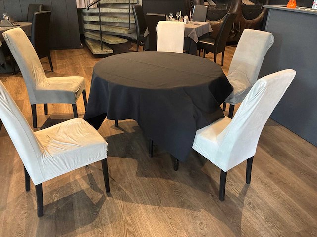 Partij restauranttafels en stoelen - afbeelding 2 van  5