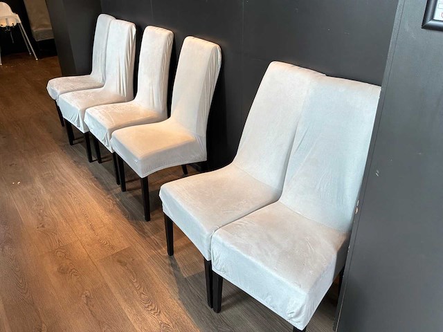 Partij restauranttafels en stoelen - afbeelding 3 van  4