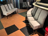 Partij restauranttafels en stoelen - afbeelding 2 van  2