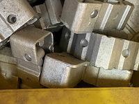 Partij resten voor aluminium ramen + groot aluminium raam - afbeelding 3 van  22
