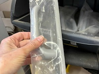 Partij resten voor aluminium ramen + groot aluminium raam - afbeelding 16 van  22