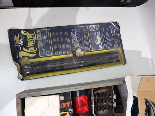 Partij retro auto - afbeelding 7 van  11