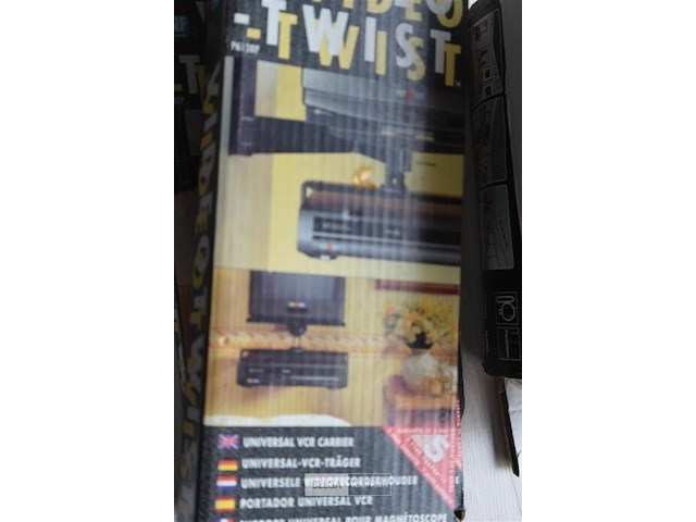 Partij retro inbouwspotten en 3 video recorder houder - afbeelding 1 van  3