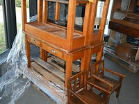 Partij retro schoolbanken + stoelen - afbeelding 1 van  5