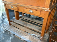 Partij retro schoolbanken + stoelen - afbeelding 3 van  5