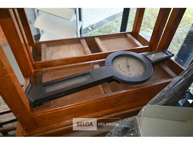 Partij retro schoolbanken + stoelen - afbeelding 5 van  5