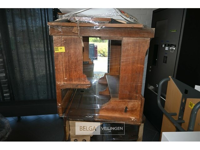 Partij retro schoolbanken + stoelen - afbeelding 3 van  6