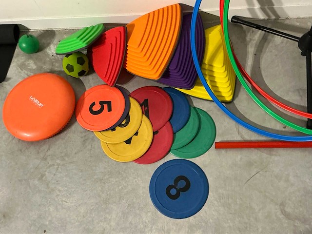 Partij revalidatie toebehoren (35x) - afbeelding 3 van  6