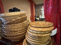 Partij rieten manden + onderleggers - afbeelding 2 van  2