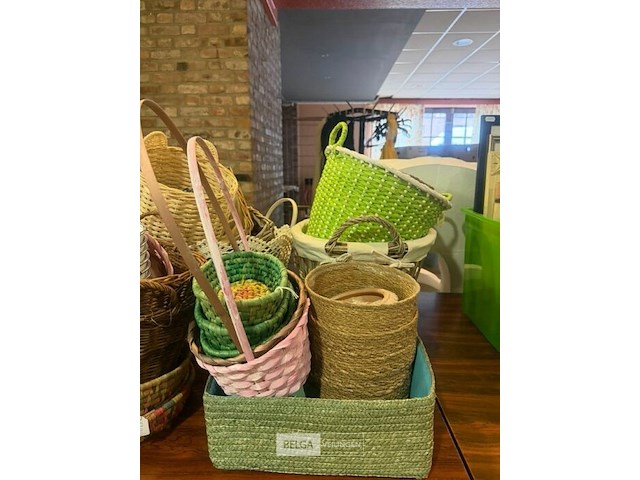 Partij rieten manden - afbeelding 2 van  3