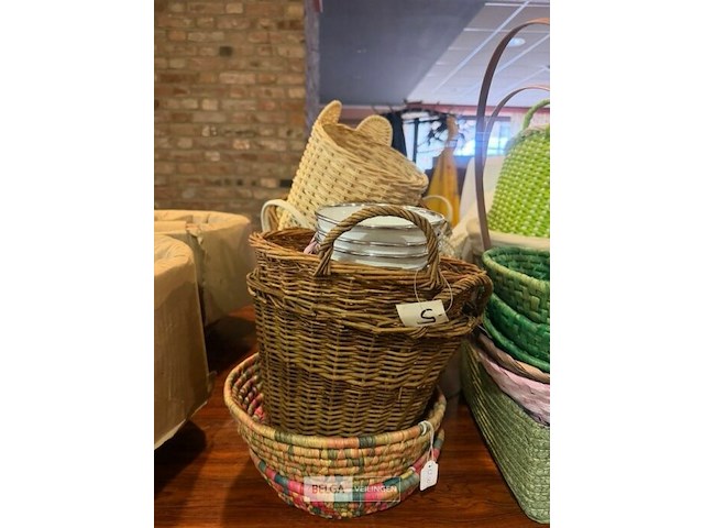Partij rieten manden - afbeelding 3 van  3