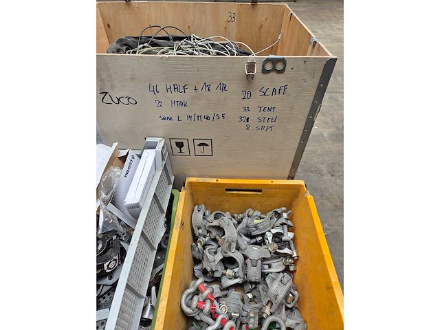 Partij rigging materialen - afbeelding 4 van  4