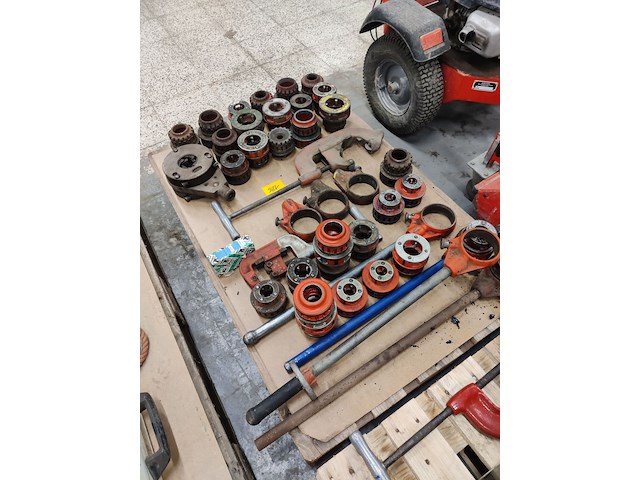Partij rigid buisfitter stukken - afbeelding 3 van  3