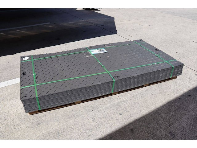Partij rijplaten sklp sk-ljb12 2400x1200x12mm 12 stuks nieuw - afbeelding 1 van  1