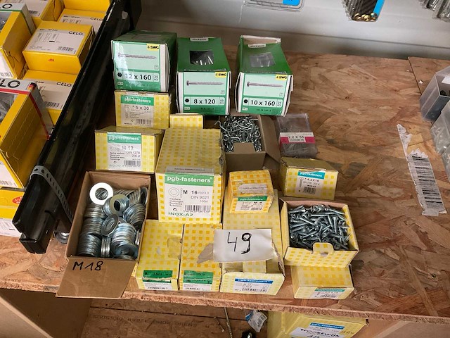 Partij ringen houtbouten schroeven - afbeelding 1 van  8