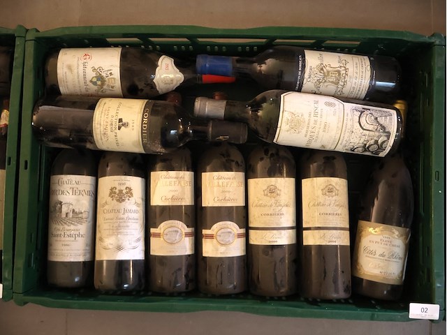 Partij rode wijn (x11) - afbeelding 1 van  5