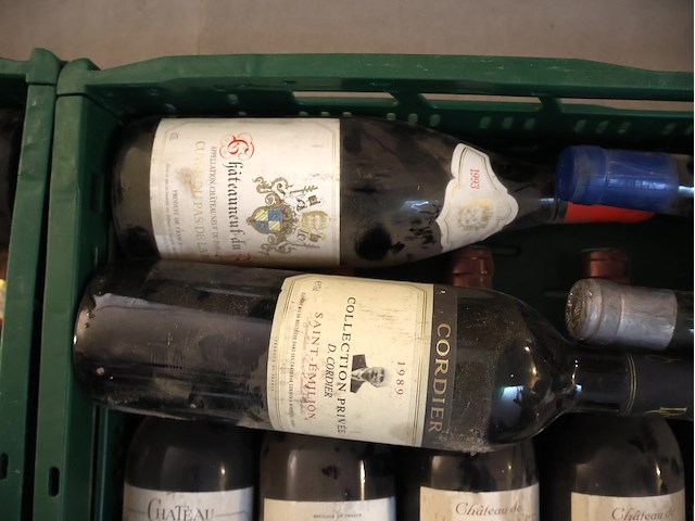 Partij rode wijn (x11) - afbeelding 4 van  5