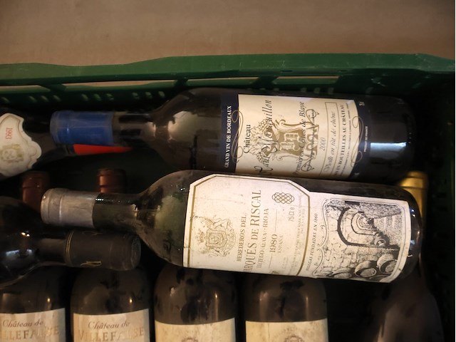 Partij rode wijn (x11) - afbeelding 5 van  5