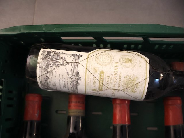 Partij rode wijn (x9) - afbeelding 4 van  5