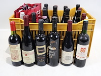 Partij rode wijn - afbeelding 1 van  7